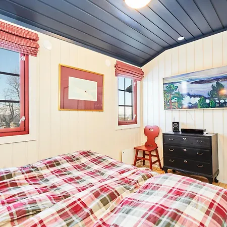 Newly Renovated, Centrally Located Family With Mountain View Beitostolen