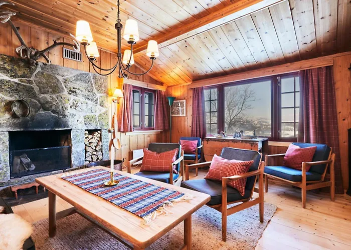 Holiday home Newly Renovated, Centrally Located Family With Mountain View Beitostolen